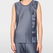 Top with pleats