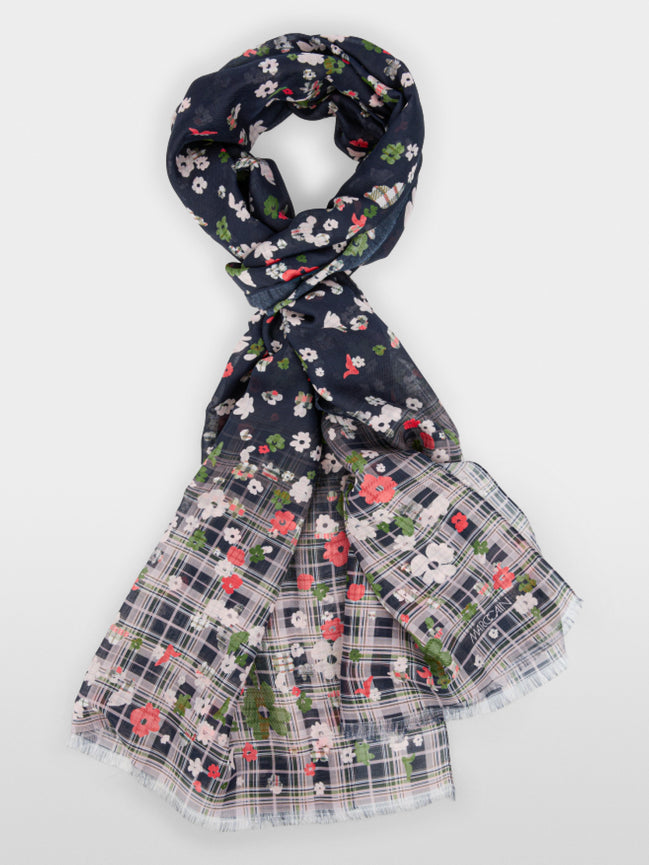 Scarf with floral pattern