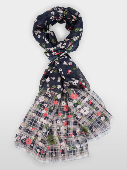 Scarf with floral pattern
