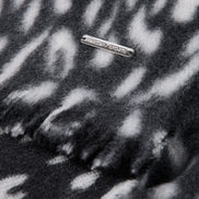 Scarf made from new wool