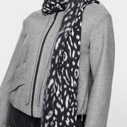 Scarf made from new wool