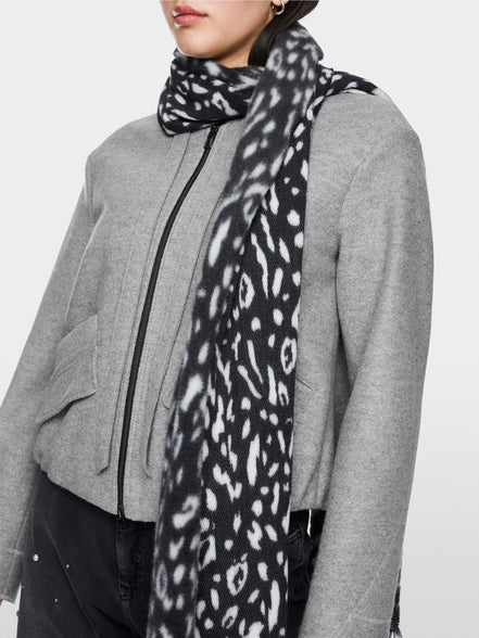 Scarf made from new wool