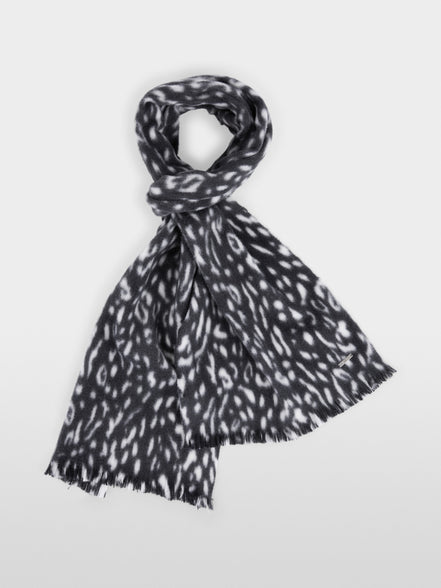 Scarf made from new wool