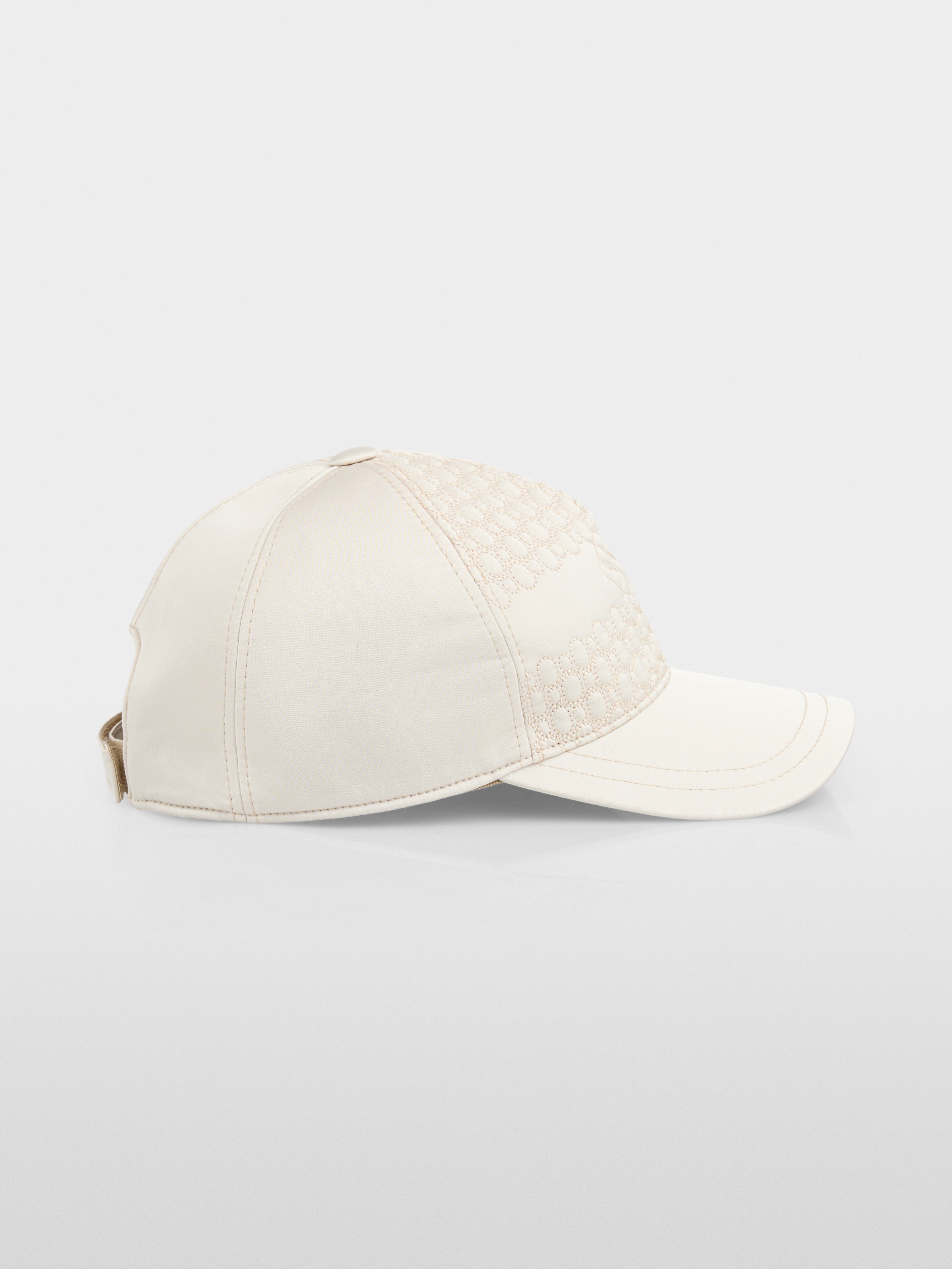 Quilted peaked cap