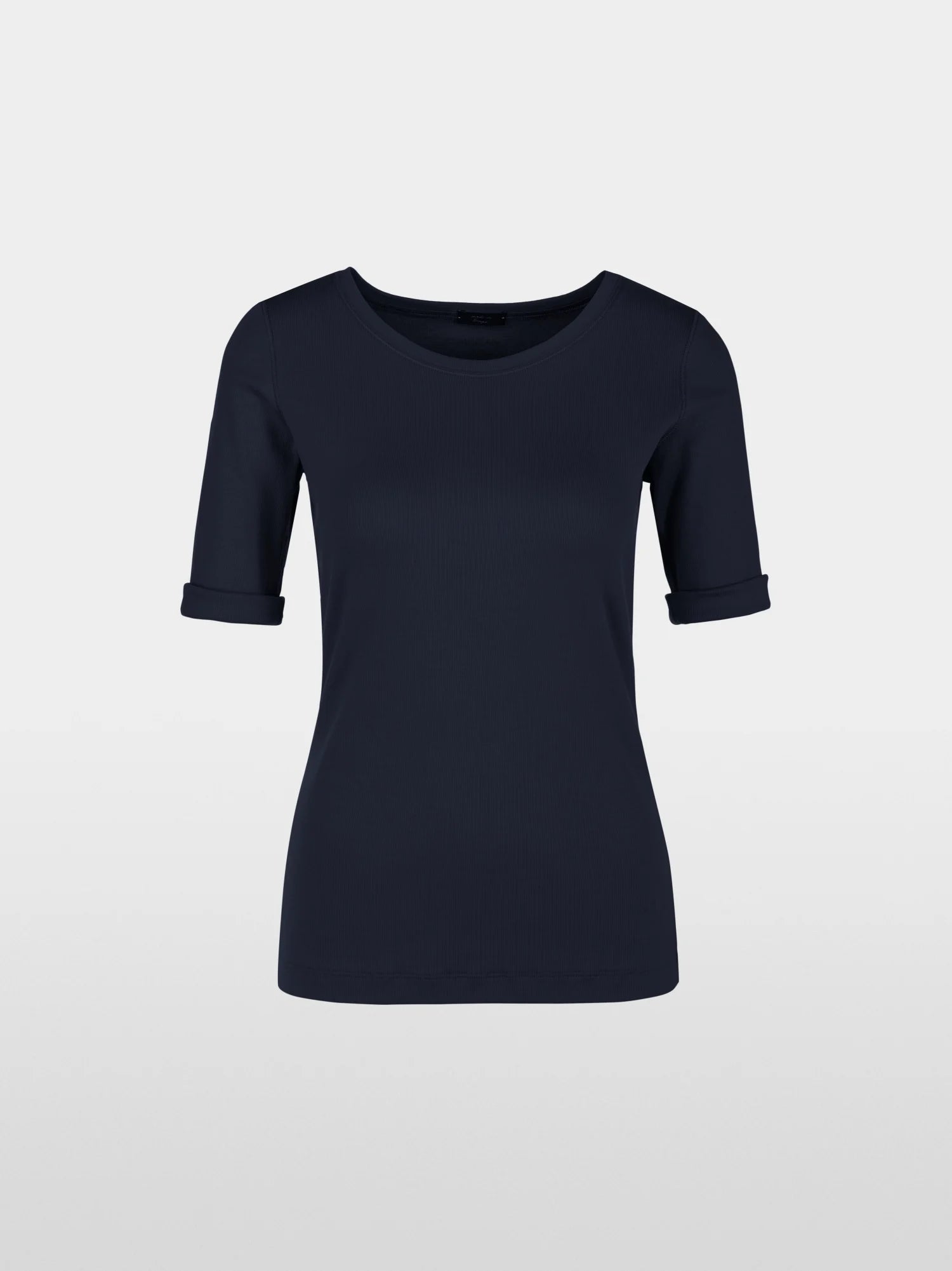 Round-collar shirt with short sleeves