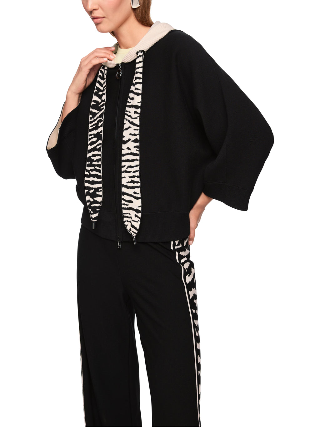 ‘Rethink Together’ cardigan