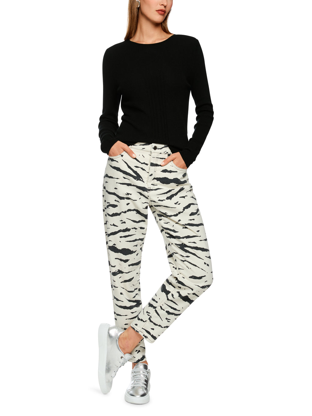 ‘Rethink Together’ ribbed jumper