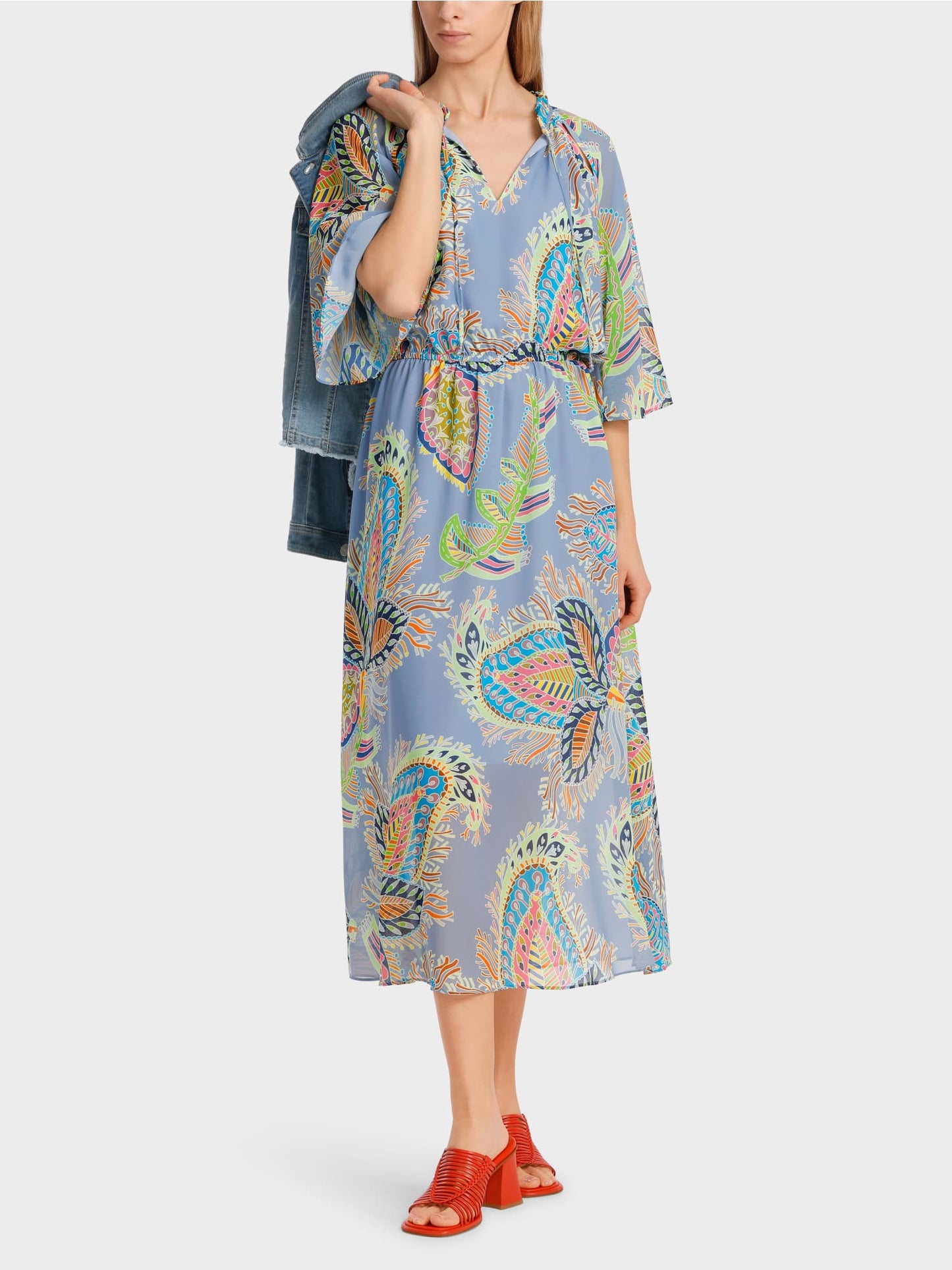 Dress with stylized paisley print
