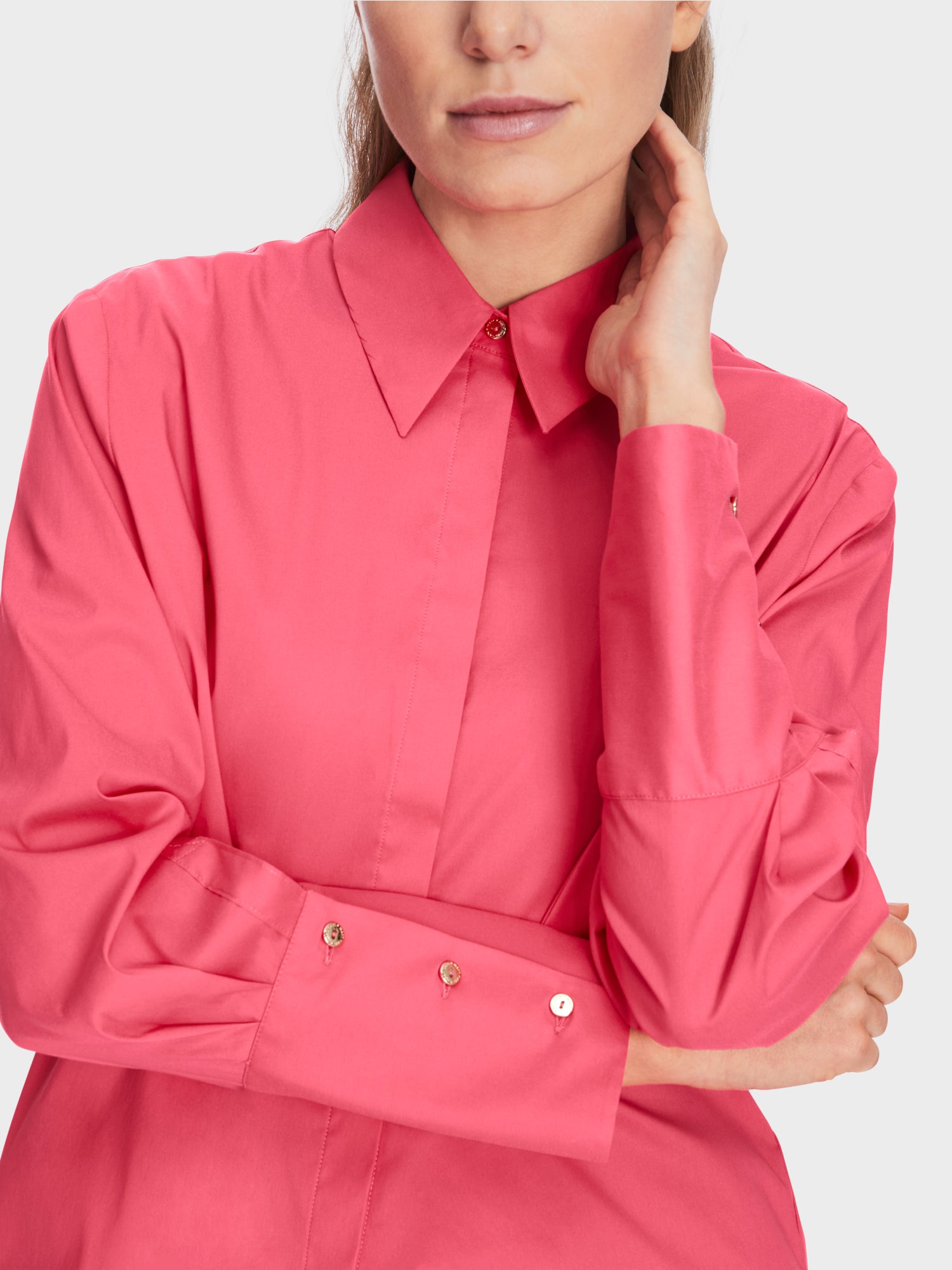 Blouse with Wide Cuff Sleeve