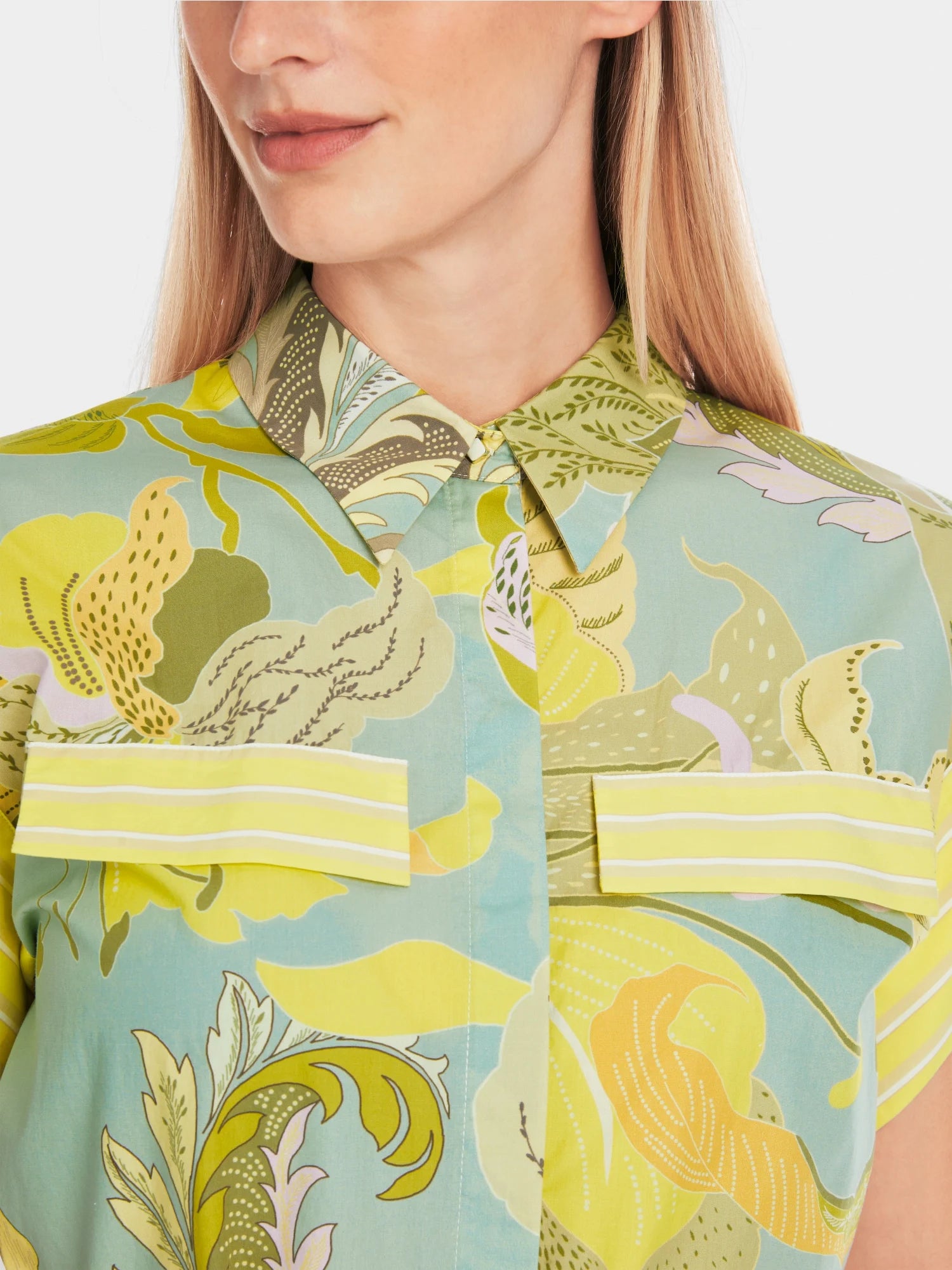 Short shirt dress in material mix