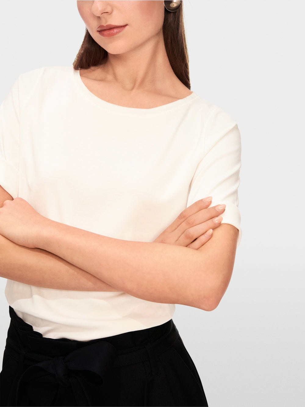 T-shirt with mid-length sleeves