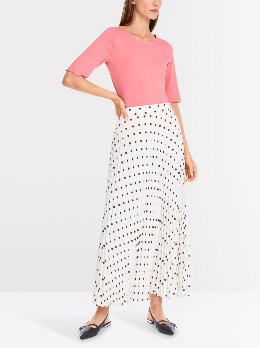 T-shirt with mid-length sleeves