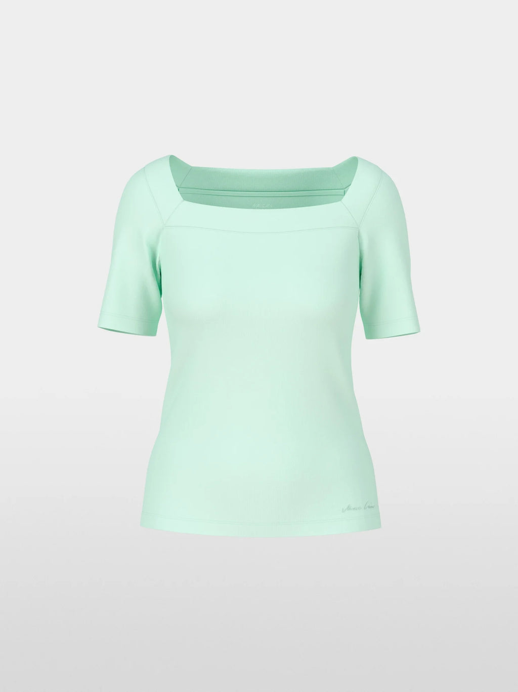 T-shirt with square neckline