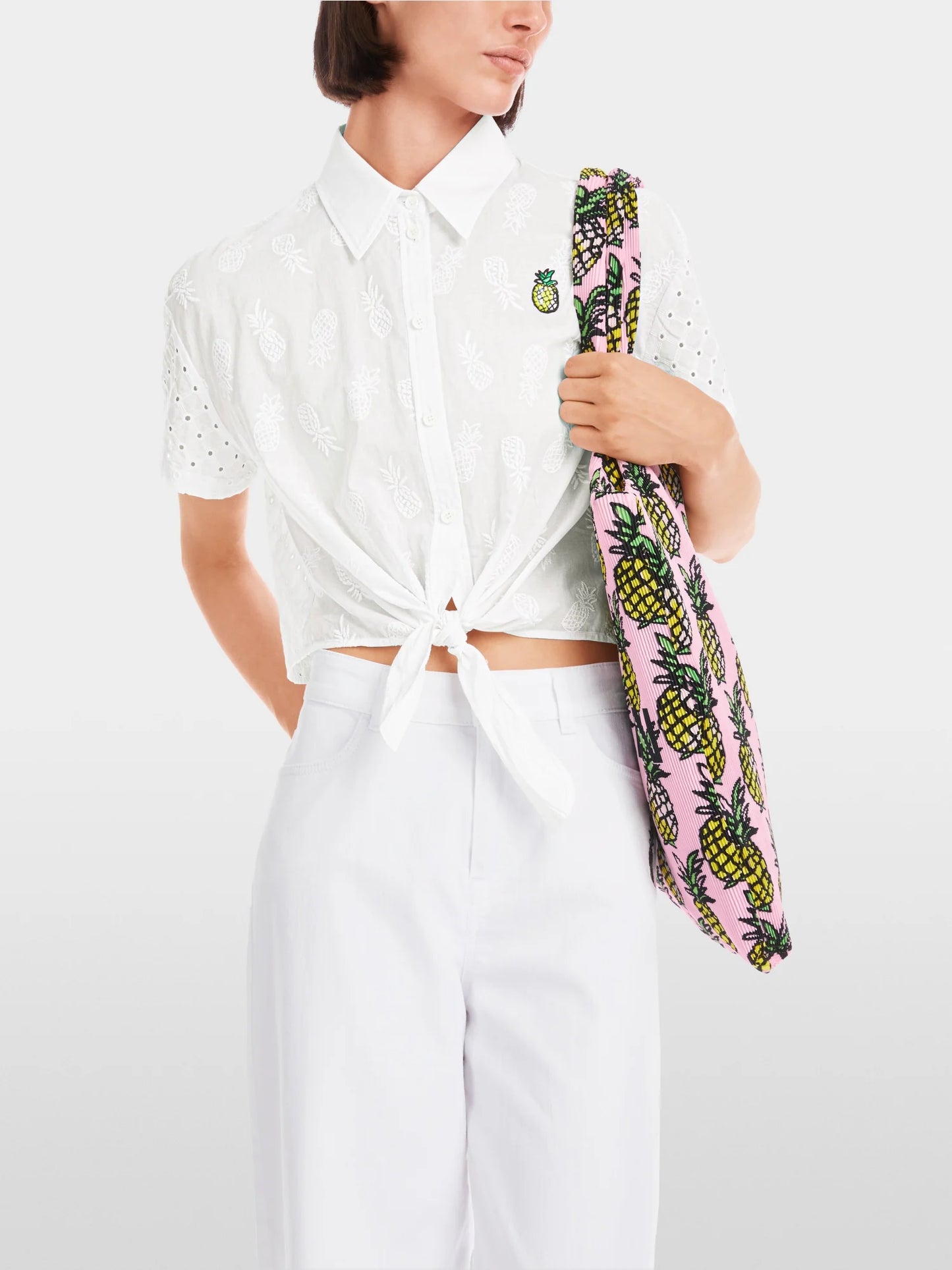 Blouse with matching embroidery
