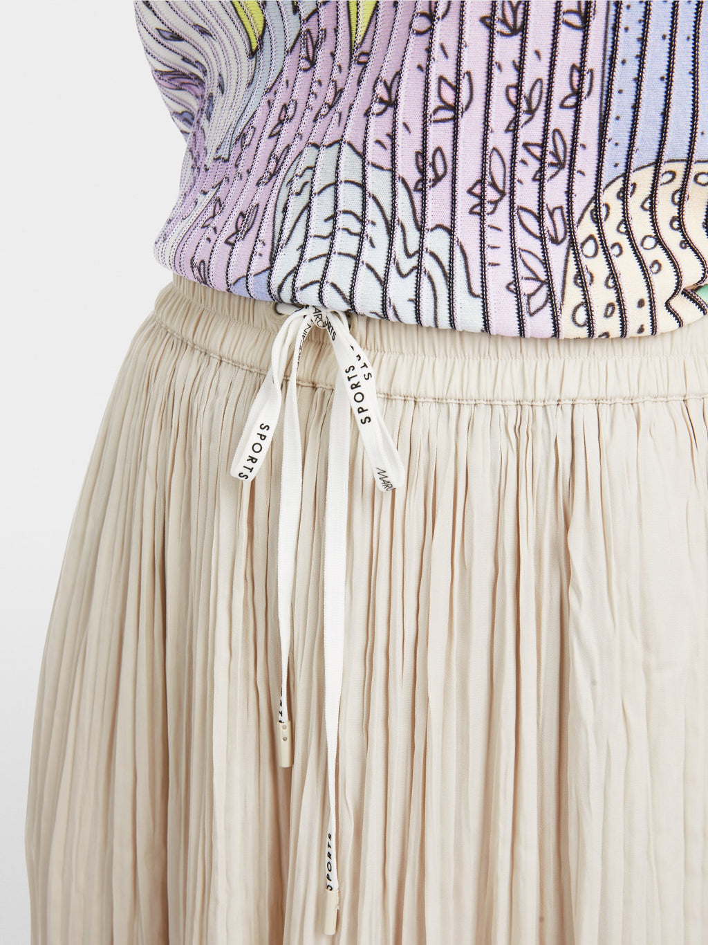 WOLIN Rethink Together pleated trouers