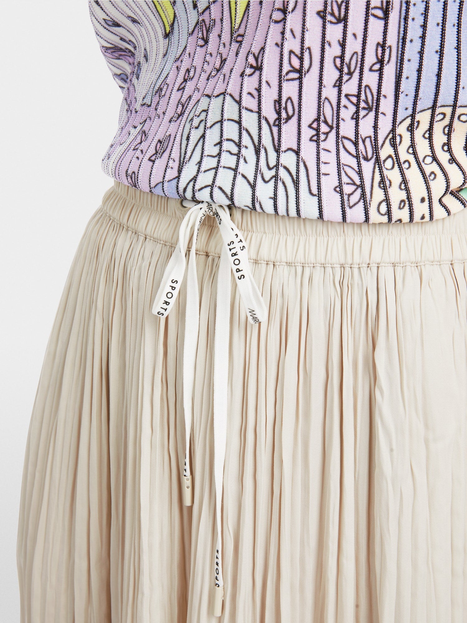 WOLIN Rethink Together pleated trouers
