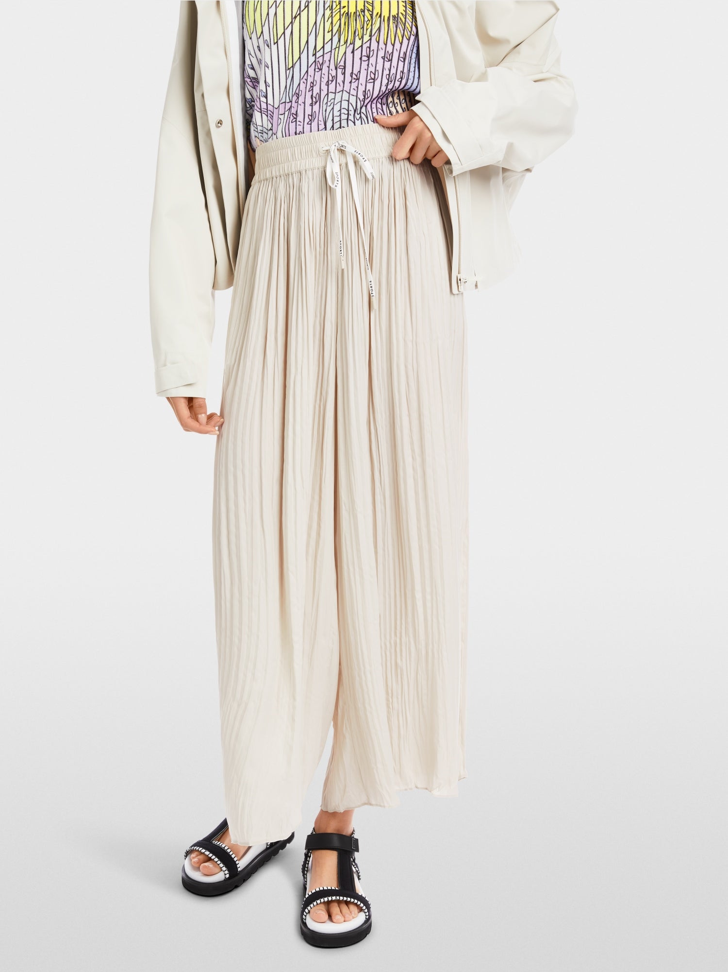 WOLIN Rethink Together pleated trouers