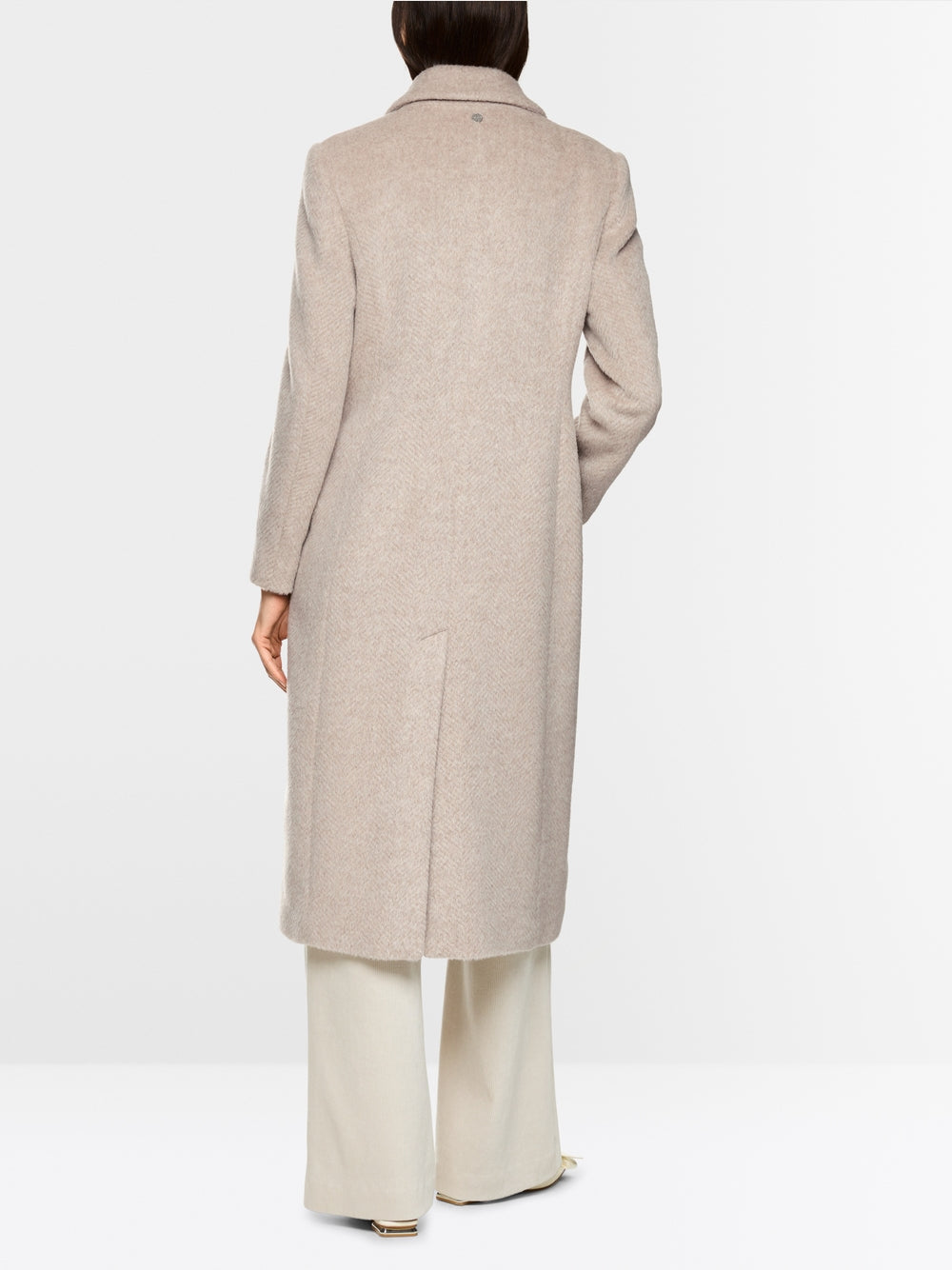 Fitted coat in alpaca wool blend