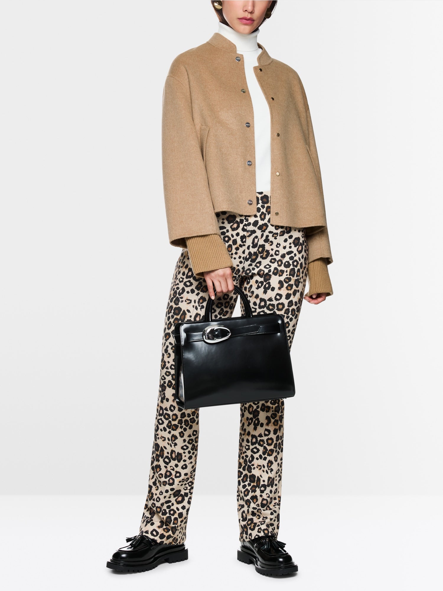 Oversized jacket with cuffed sleeves