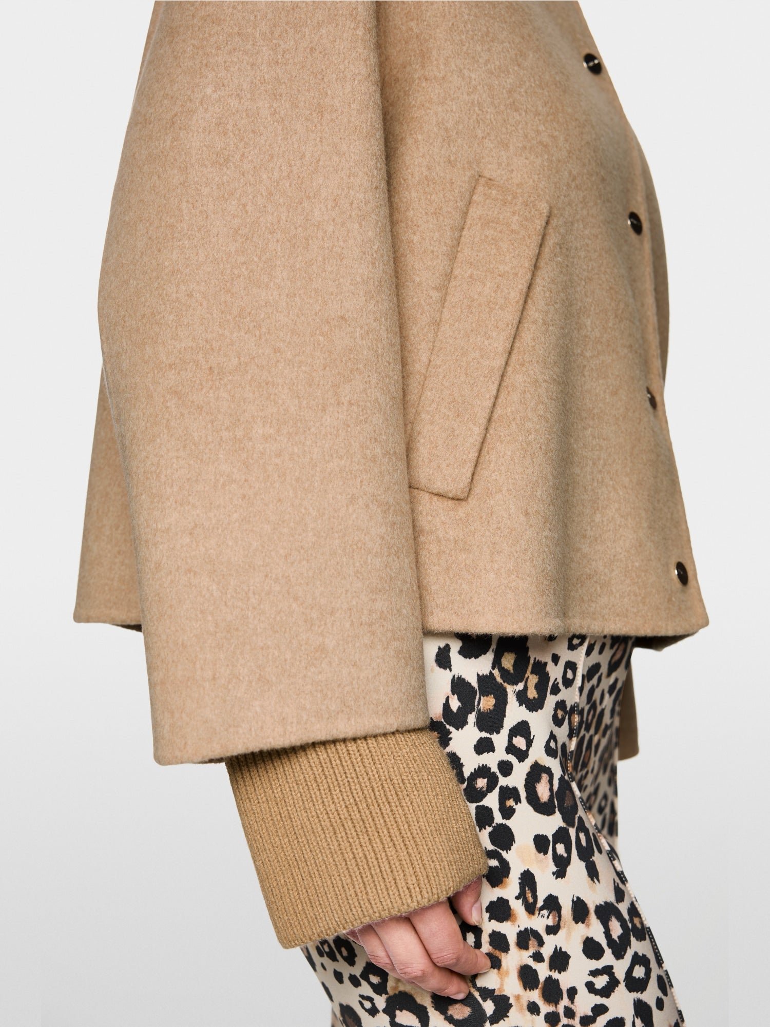 Oversized jacket with cuffed sleeves