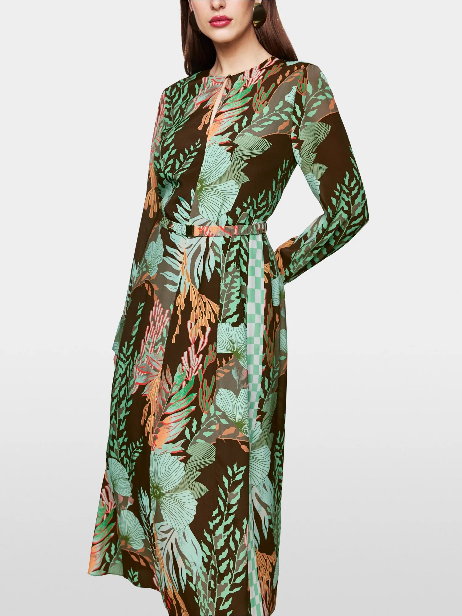 Maxi dress with floral print