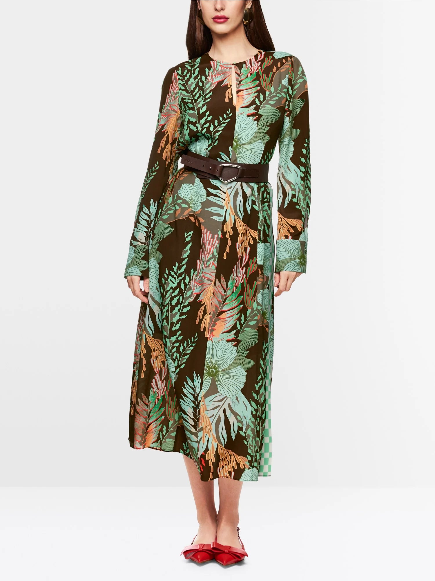 Maxi dress with floral print