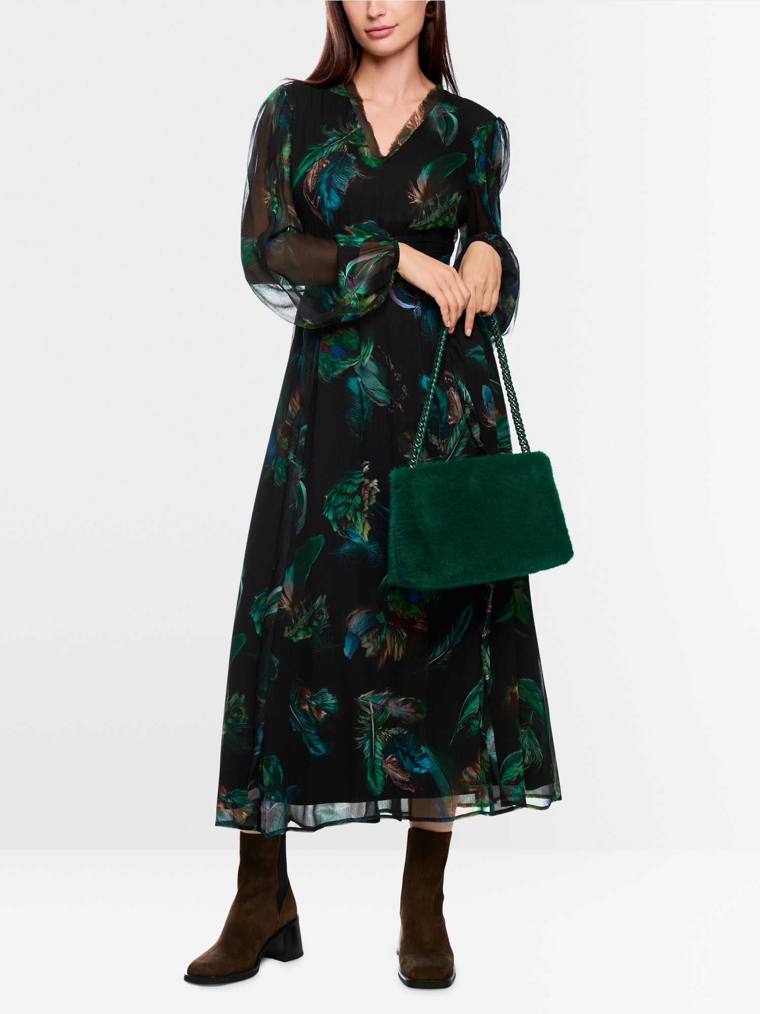 Viscose dress with feather print
