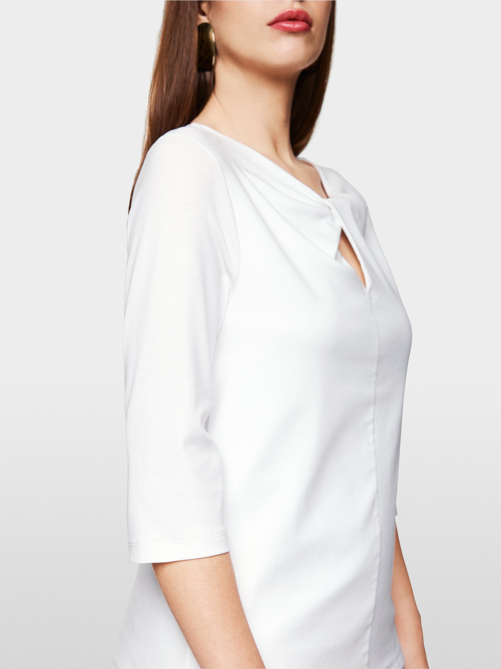Shirt with knot detail