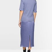 T-shirt with half-length sleeves