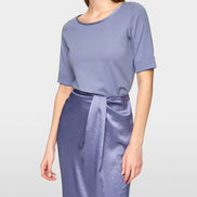 T-shirt with half-length sleeves