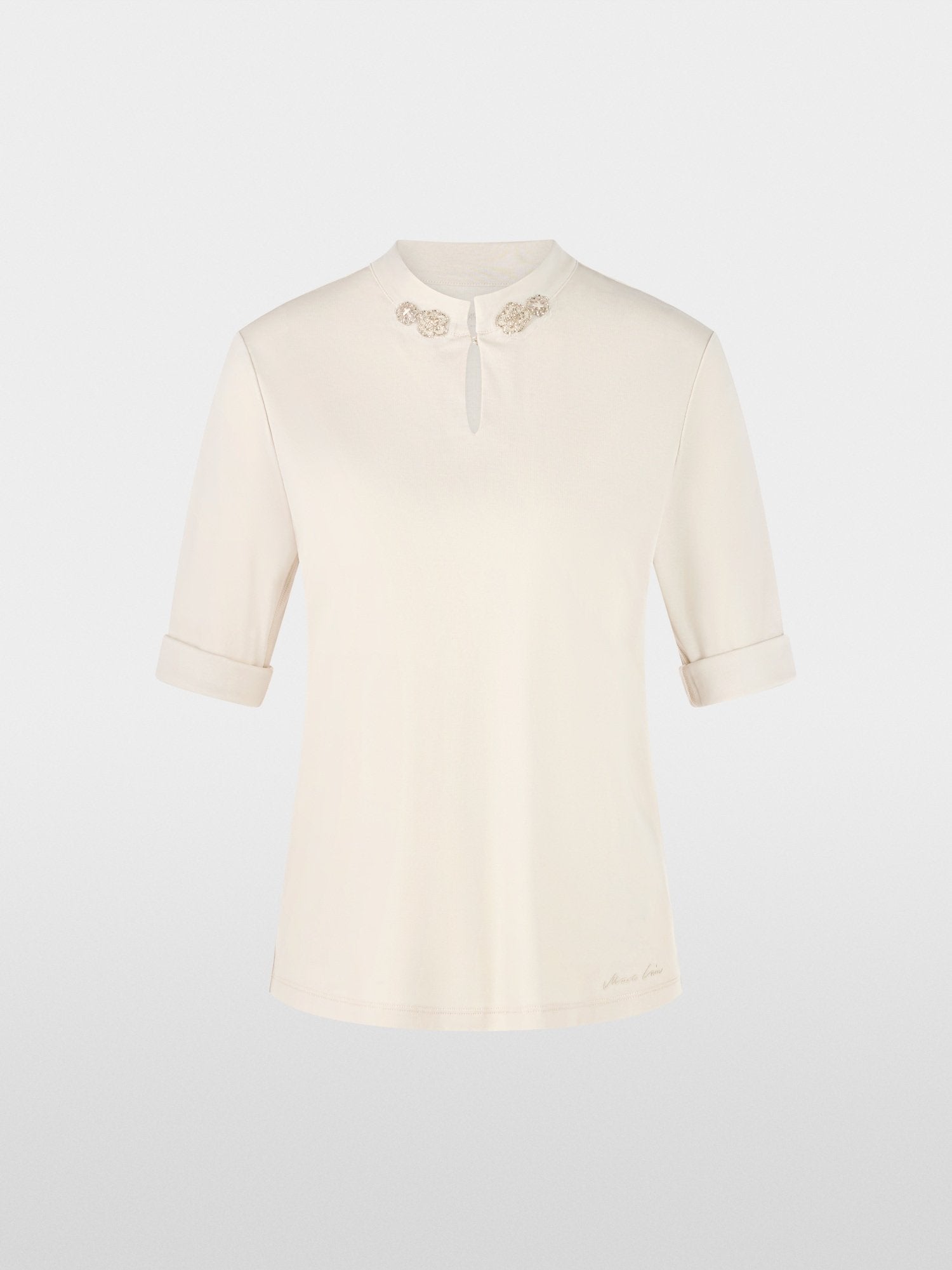 Shirt with sparkling flowers