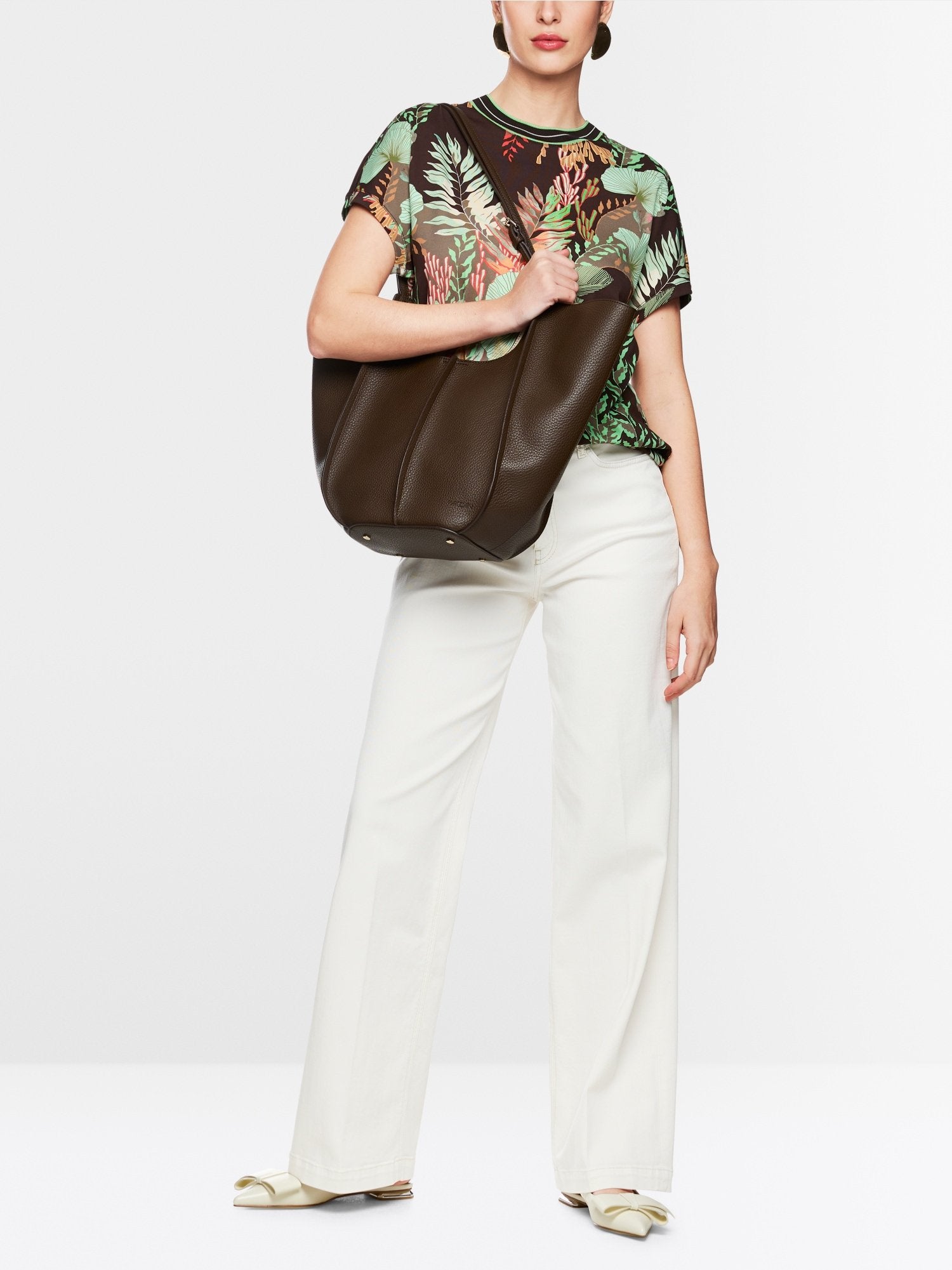 T-shirt with floral print