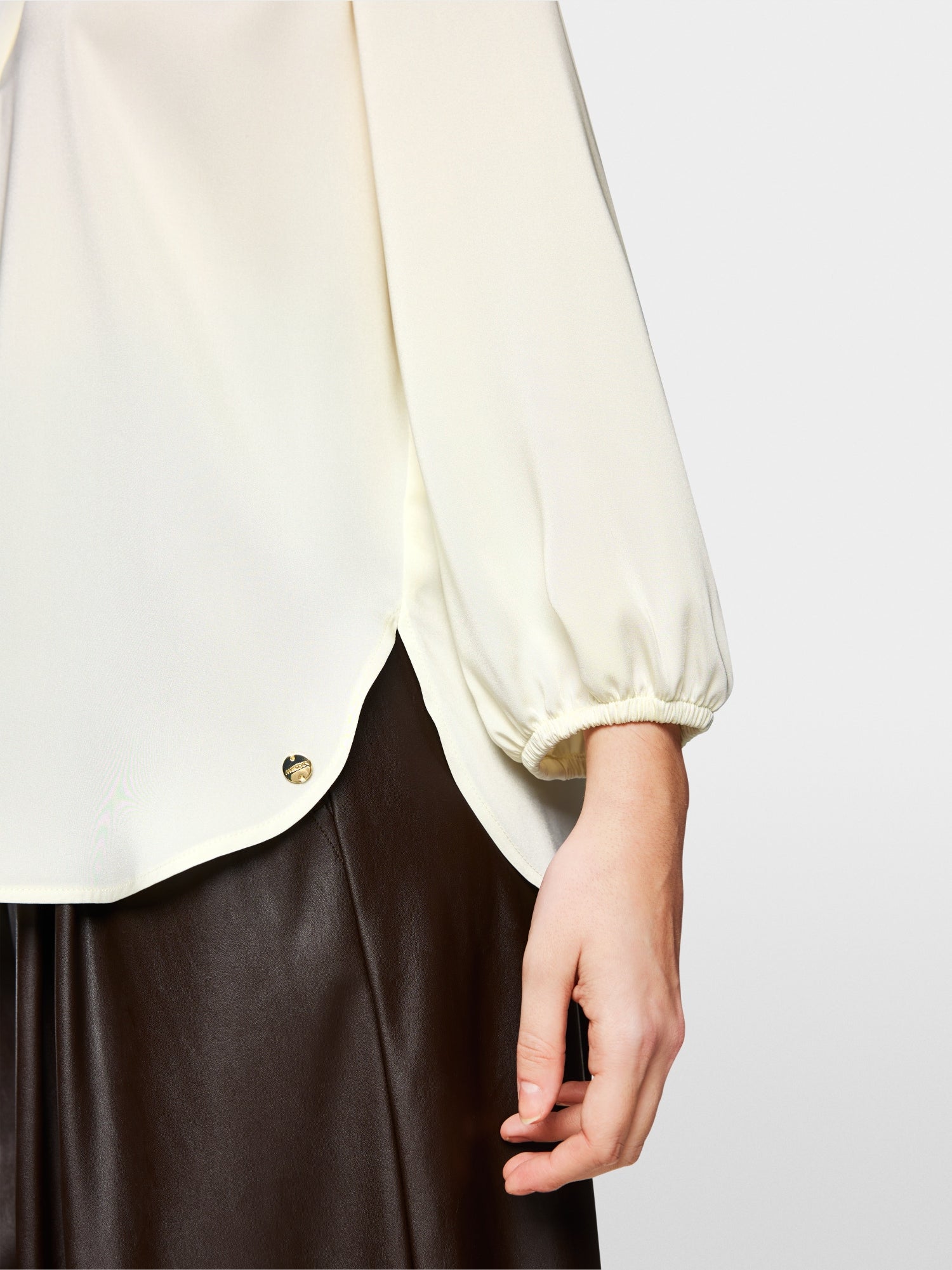 Elegant blouse