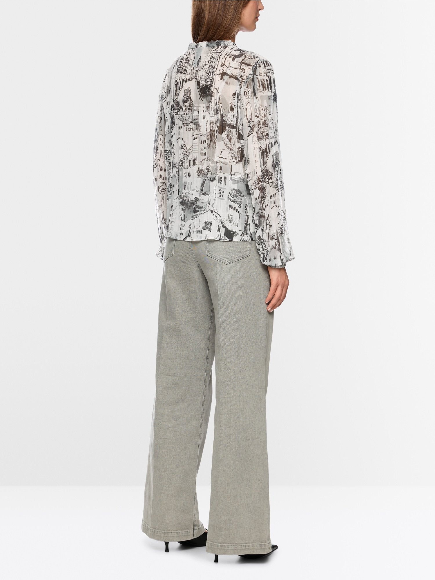 CITY blouse made from recycled material