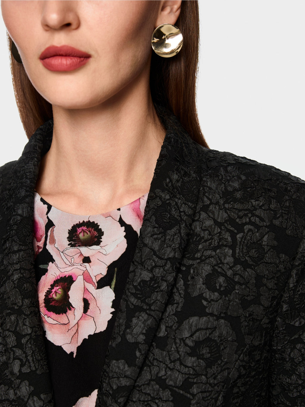 Blazer with floral pattern