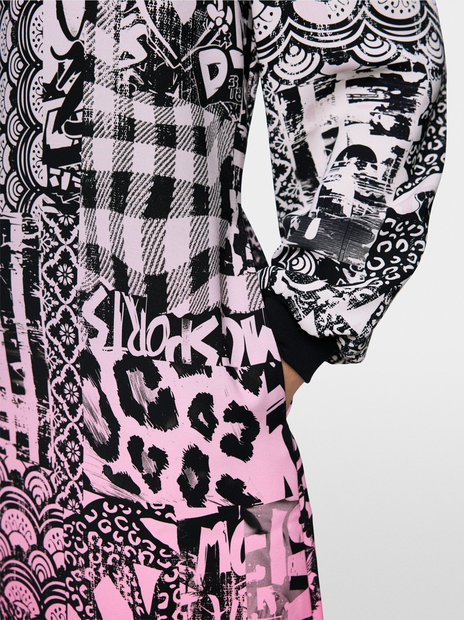 Dress with all-over print
