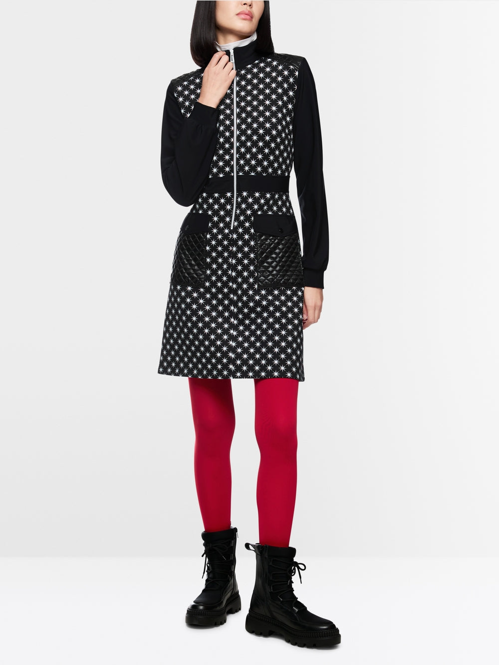 Sporty dress with Snowstars print