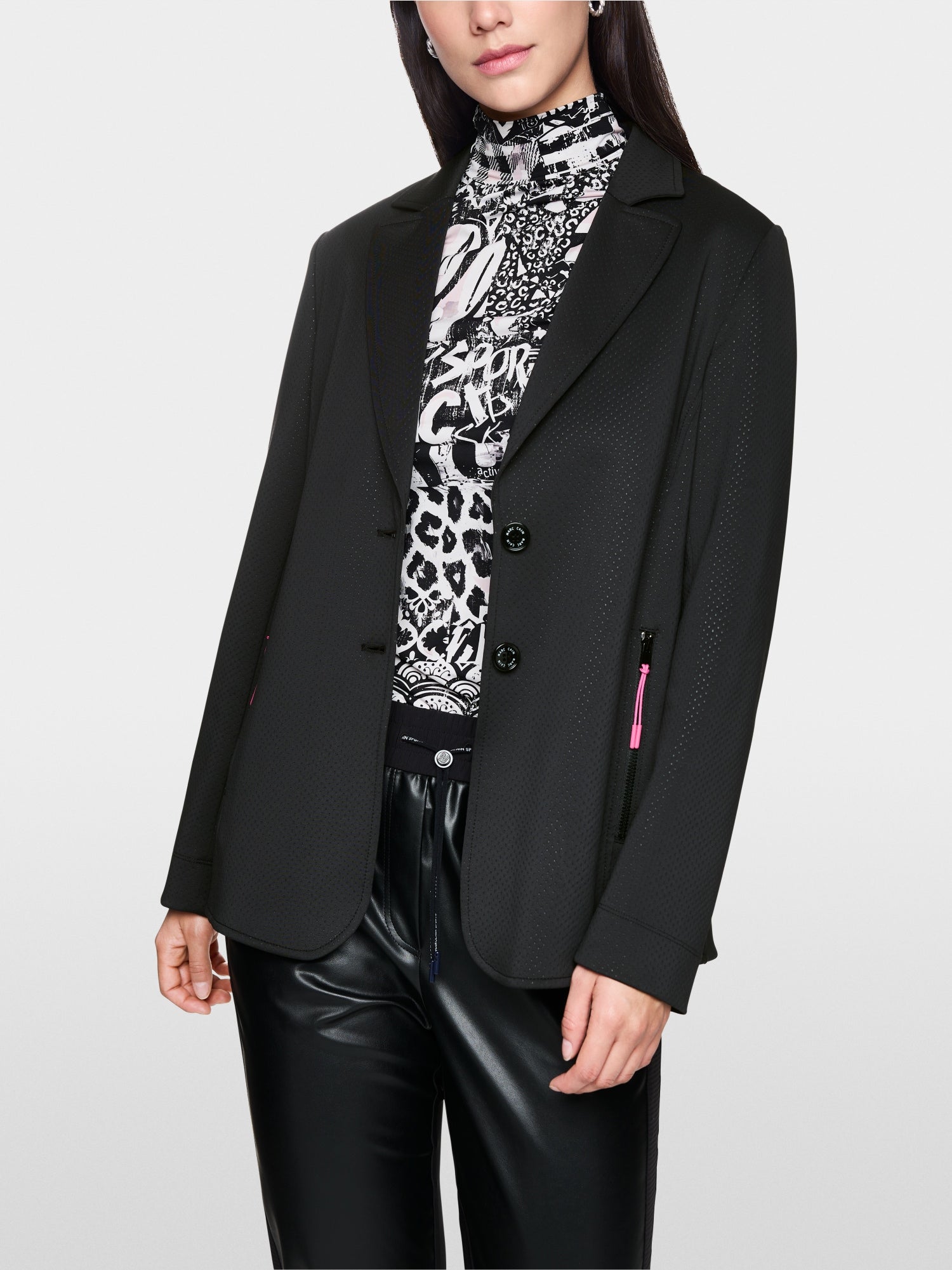 Sporty blazer in mesh look