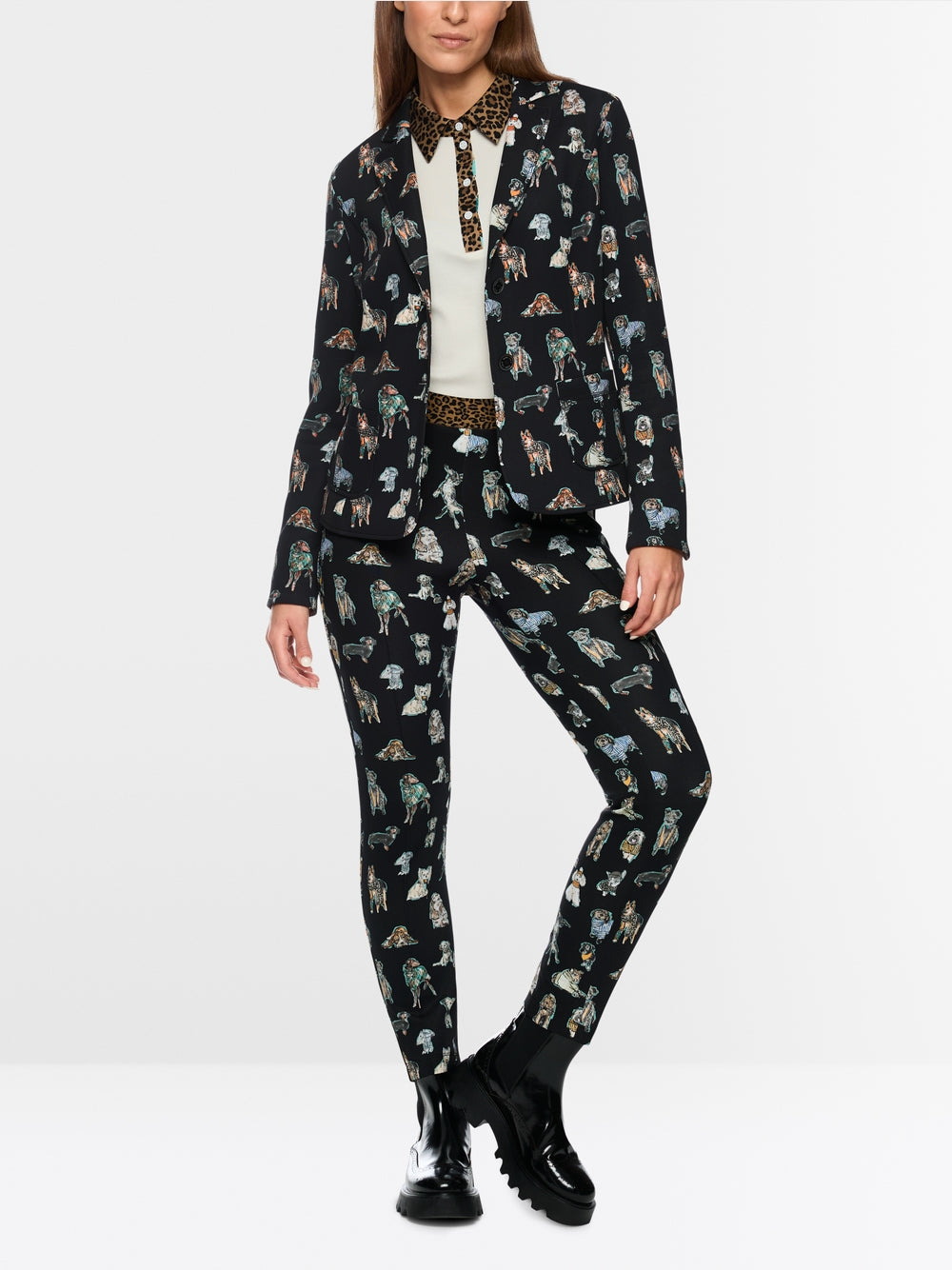 Scuba blazer with doggy print