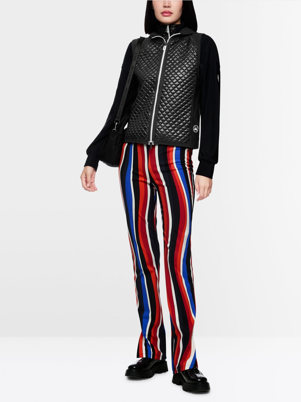 Bodywarmer with shiny look and hood