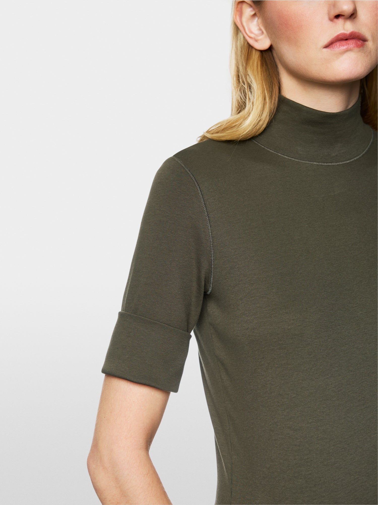 Basic stretch cotton shirt