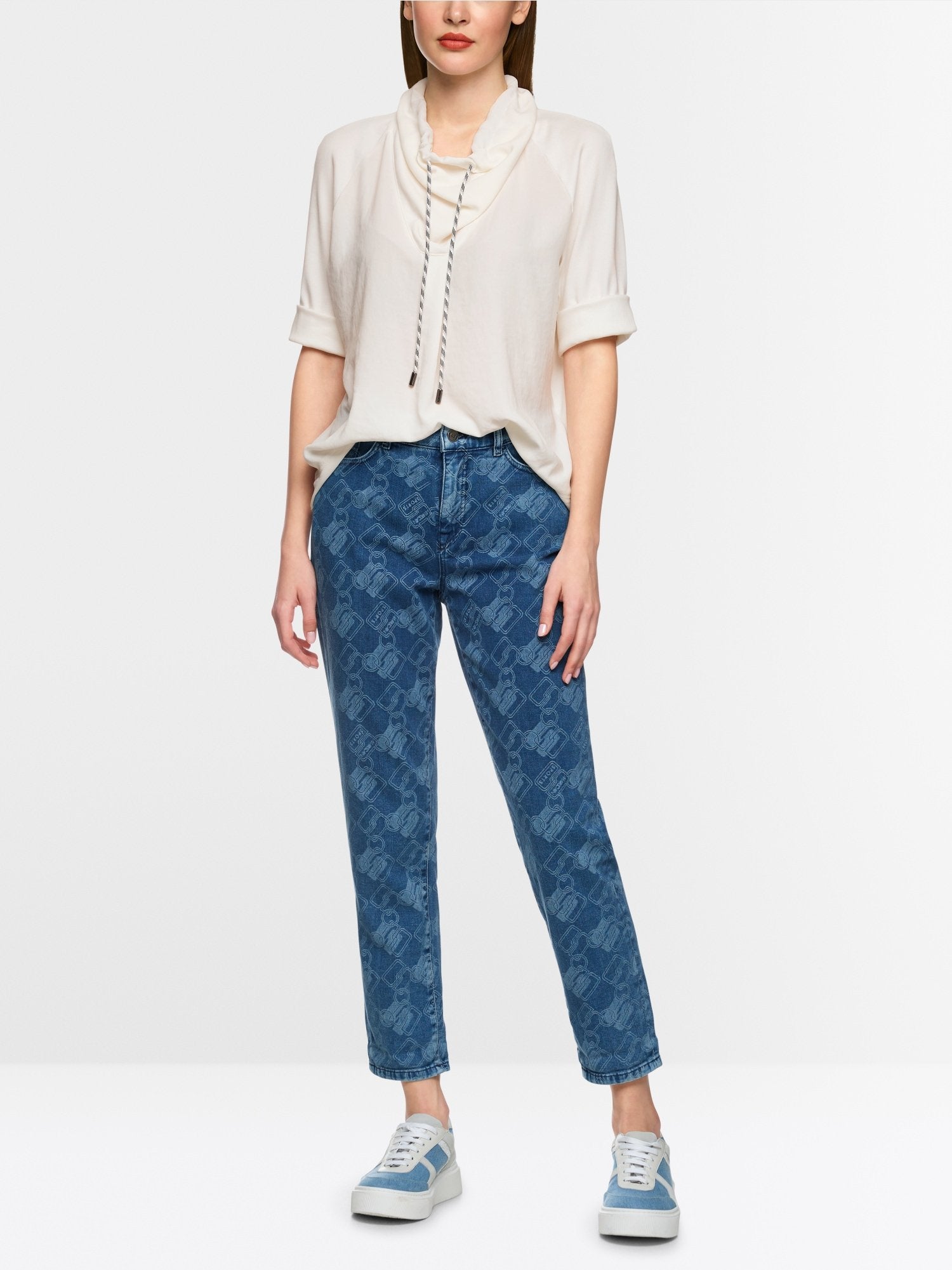 Sporty blouse shirt
