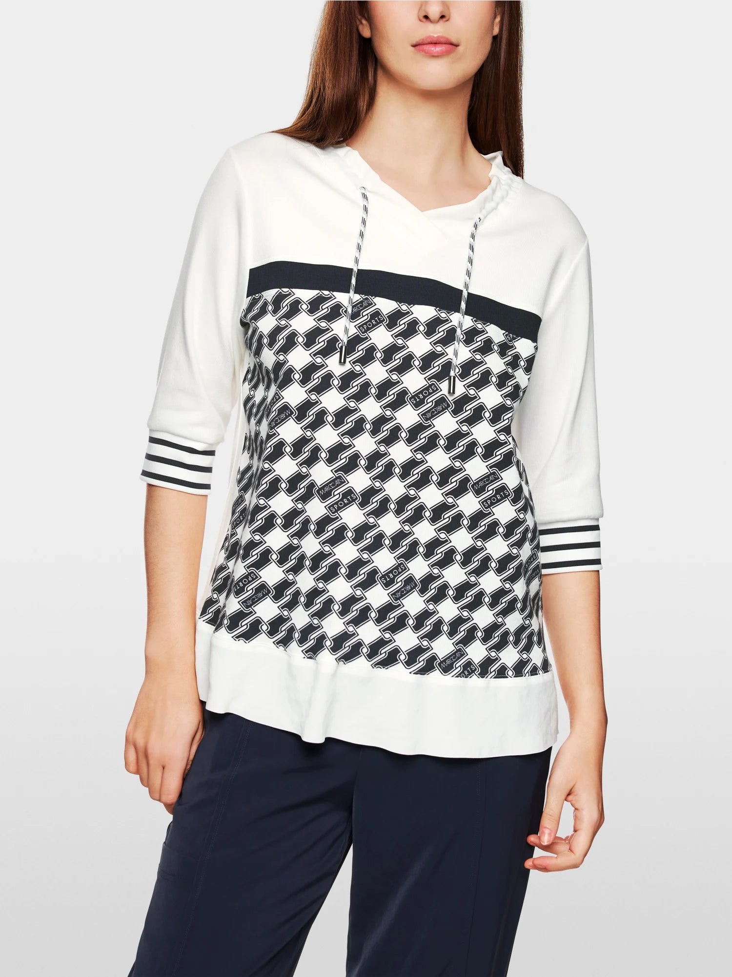 Blouse shirt with cube design